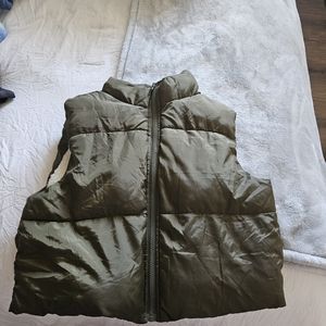 Nwot Puffer